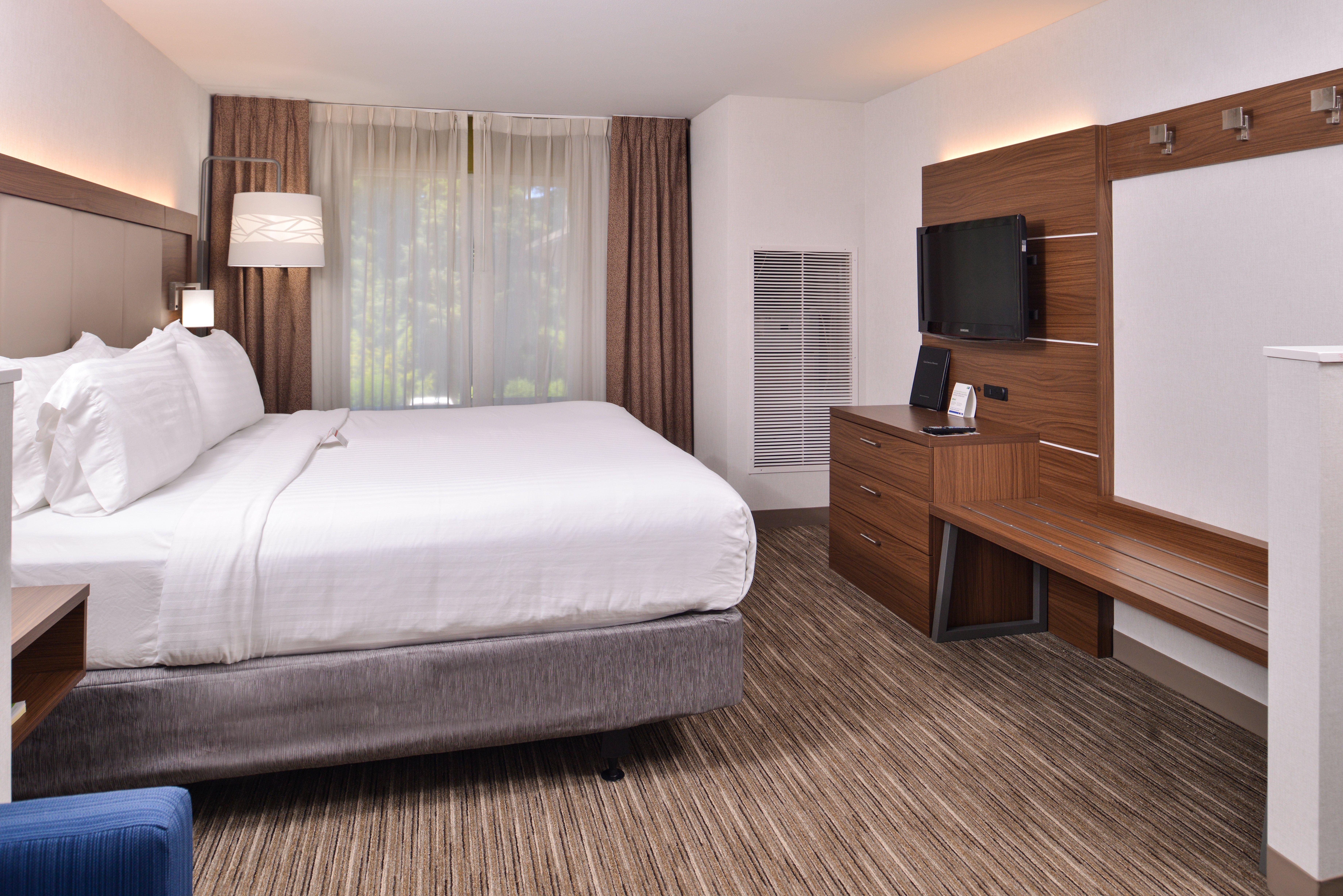 Holiday Inn Express & Suites Lacey - Olympia By Ihg Exterior foto