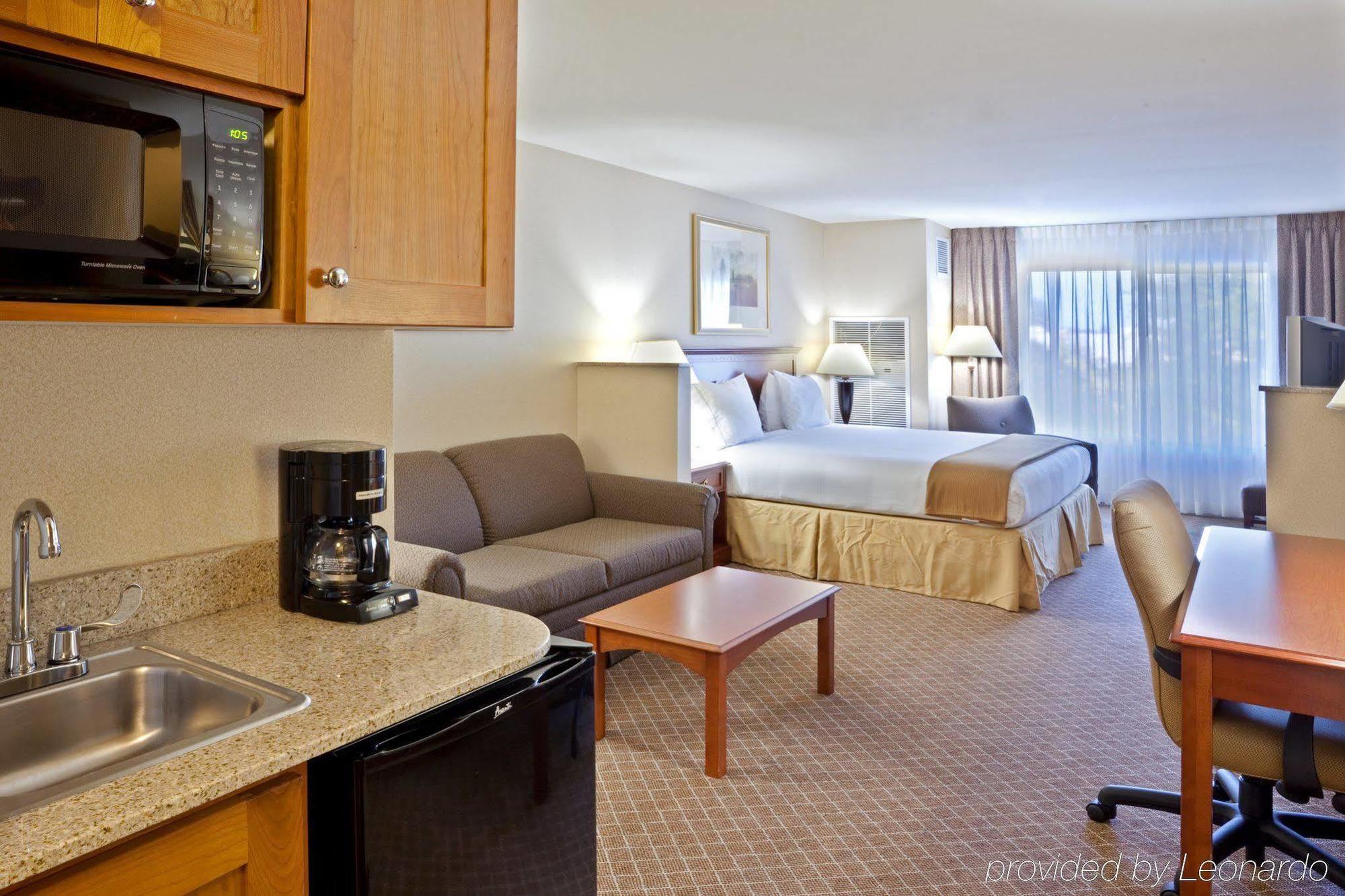 Holiday Inn Express & Suites Lacey - Olympia By Ihg Zimmer foto